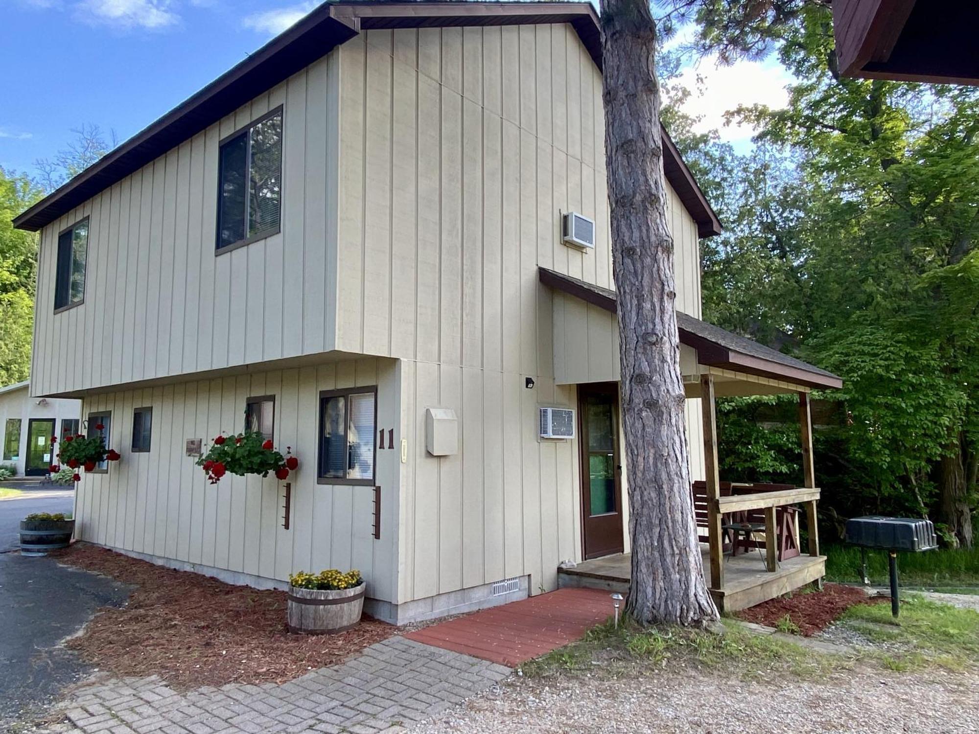 Betsie Riverside Resort Benzonia Exteriér fotografie