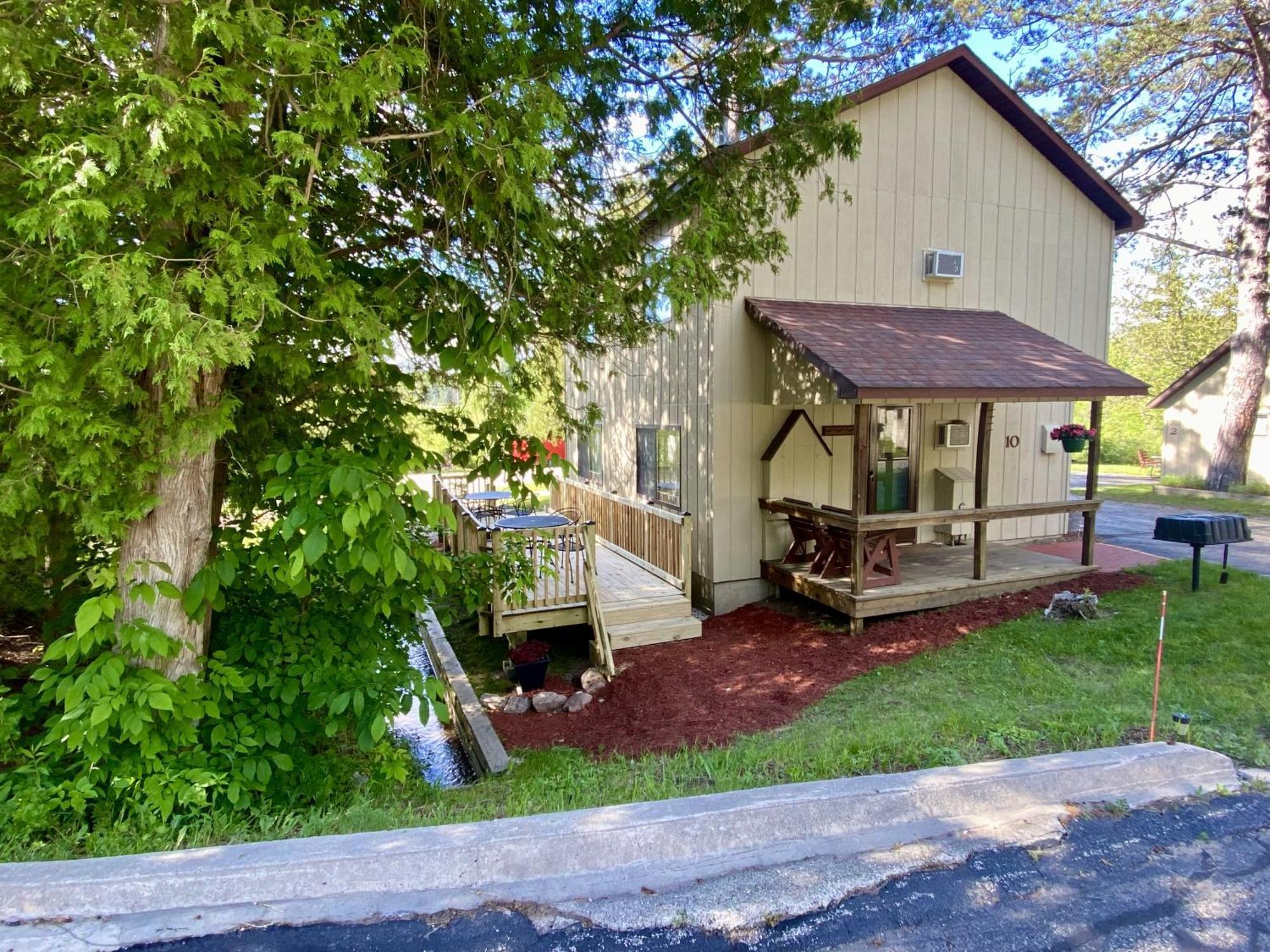 Betsie Riverside Resort Benzonia Exteriér fotografie